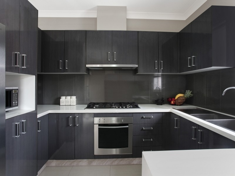 2/18 Railway Parade, Blacktown NSW 2148