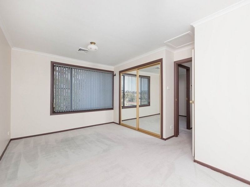 33 Orlick Street, Ambarvale NSW 2560