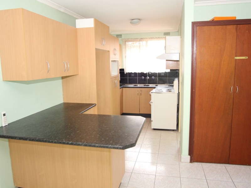 Unit 12/20 Drummond Street, Warwick Farm NSW 2170