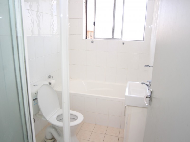 Unit 12/20 Drummond Street, Warwick Farm NSW 2170