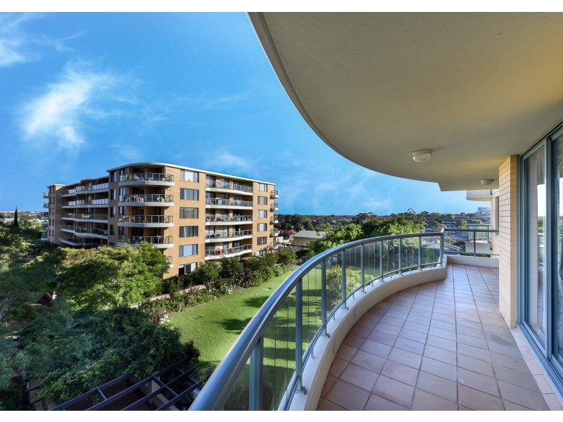 811/3 Rockdale Plaza Drive, Rockdale NSW 2216