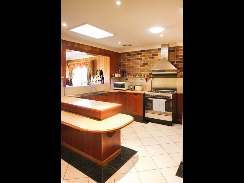 4 Morgan St, Ingleburn NSW 2565