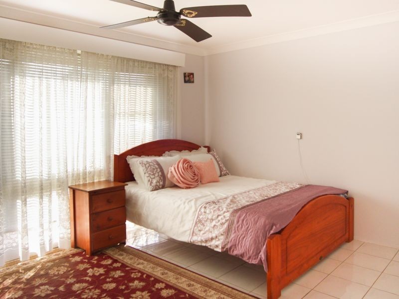 4 Morgan St, Ingleburn NSW 2565