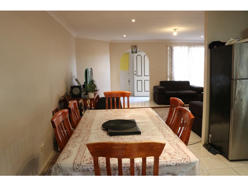 20 Tingha Close, Hinchinbrook NSW 2168