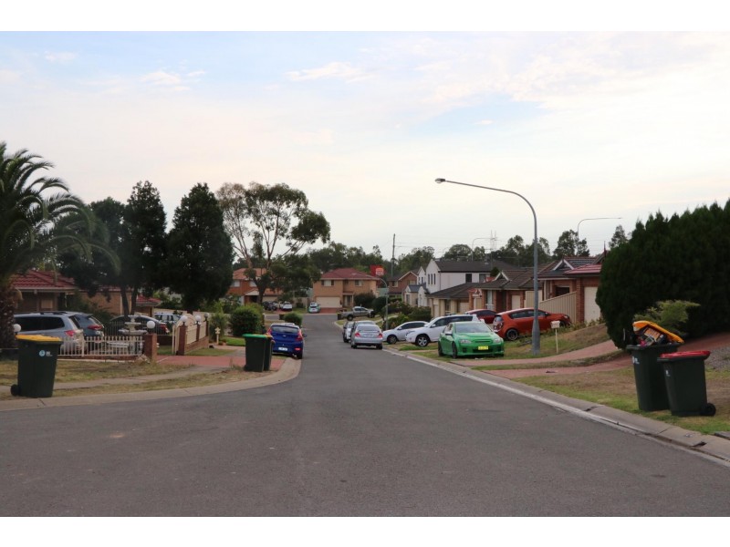 20 Tingha Close, Hinchinbrook NSW 2168