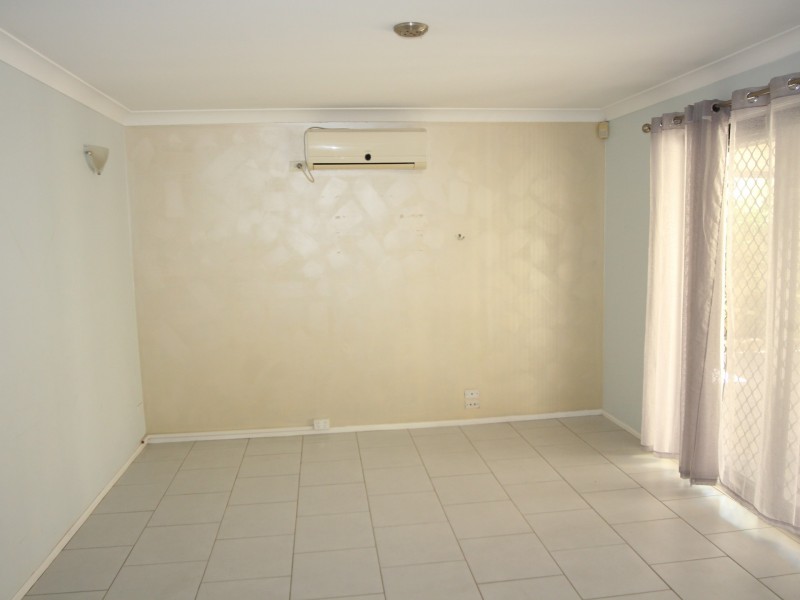 1 Macadamia Street, Prestons NSW 2170