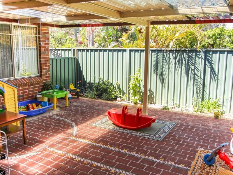 24B Macquarie Rd, Ingleburn NSW 2565
