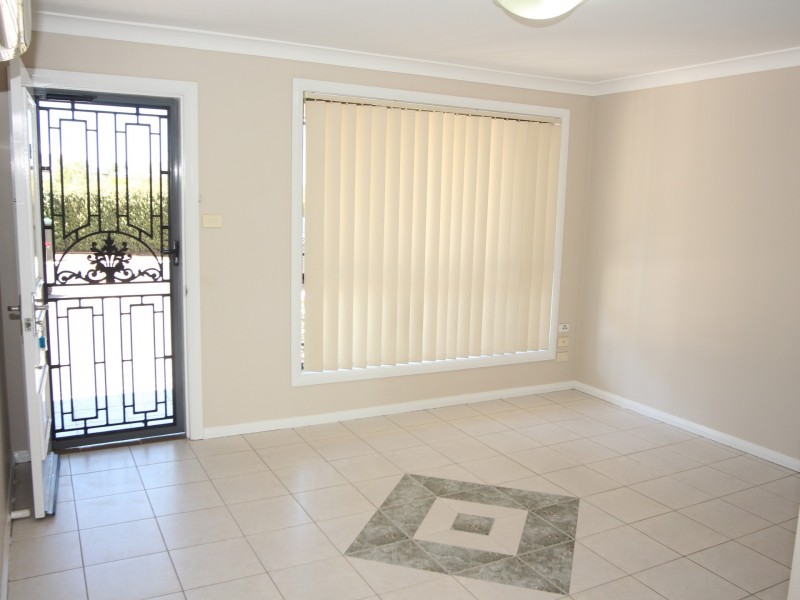 12/10 Yerona Street, Prestons NSW 2170