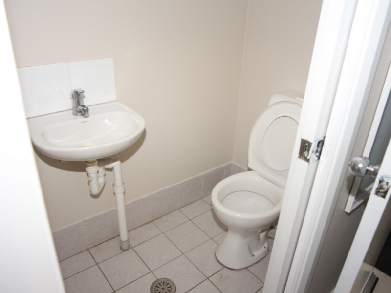 12/10 Yerona Street, Prestons NSW 2170