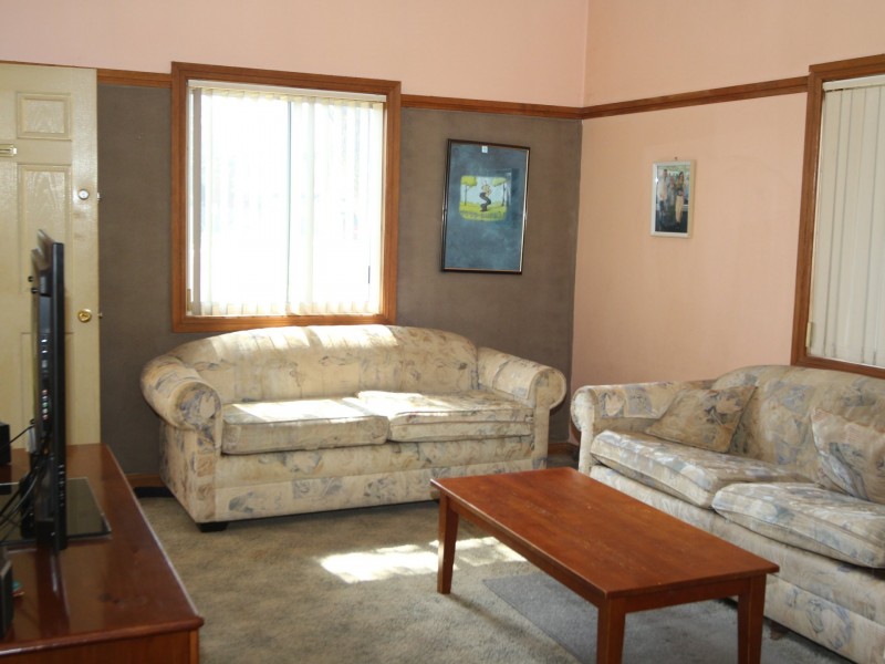34 Aero Road, Ingleburn NSW 2565