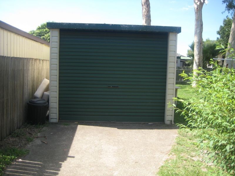 90 Derna Road, Holsworthy NSW 2173