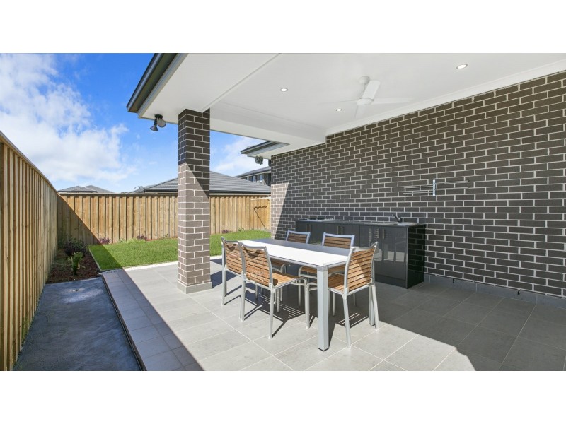 8 and 8A Hester Avenue, Claymore NSW 2559
