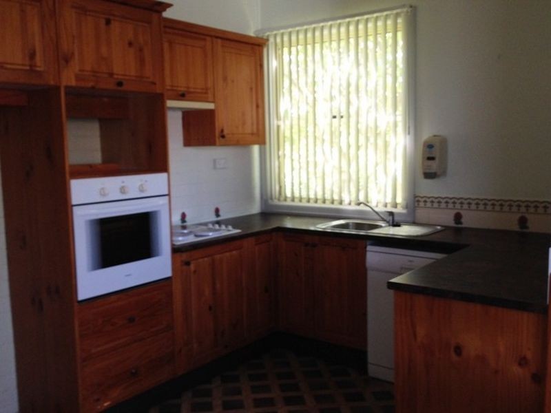 11 Clement Place, Ingleburn NSW 2565