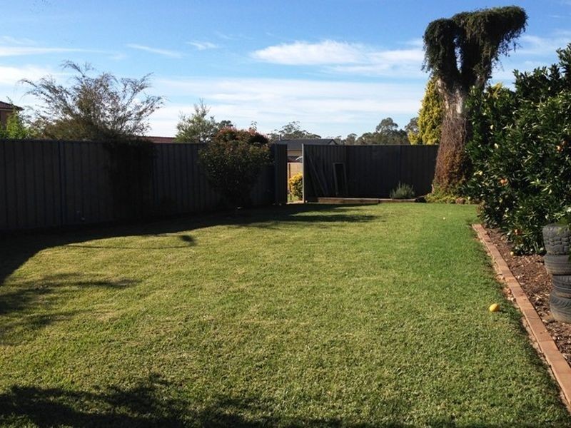 11 Clement Place, Ingleburn NSW 2565