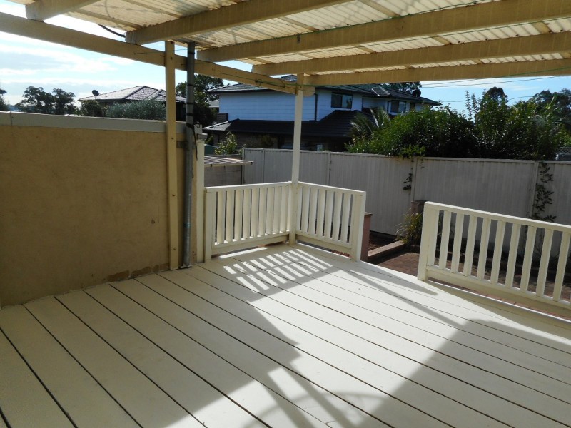 6 Jaclyn Street, Ingleburn NSW 2565