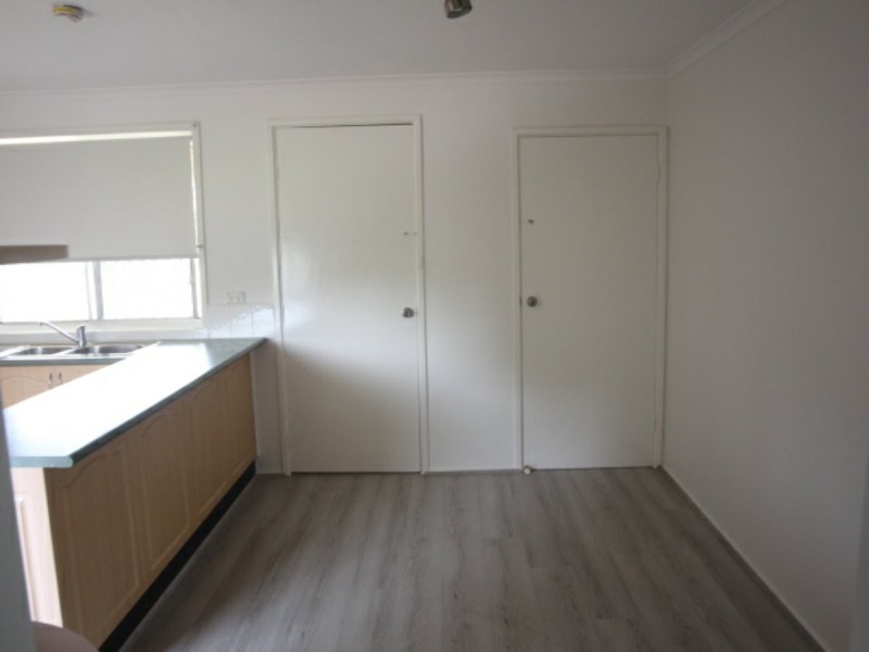 6 Jaclyn Street, Ingleburn NSW 2565