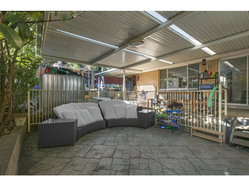 30 Downes Crescent, Currans Hill NSW 2567