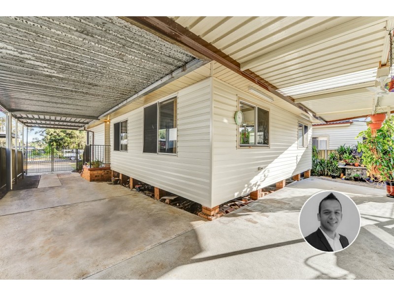 28 Kent Street, Minto NSW 2566