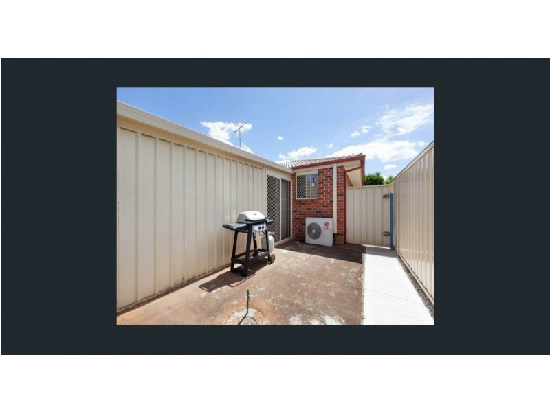 8 Cornelian Avenue, Eagle Vale NSW 2558