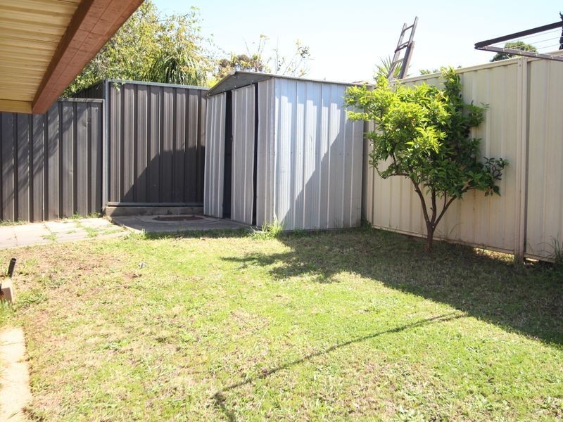 1/29 Bugatti Drive, Ingleburn NSW 2565