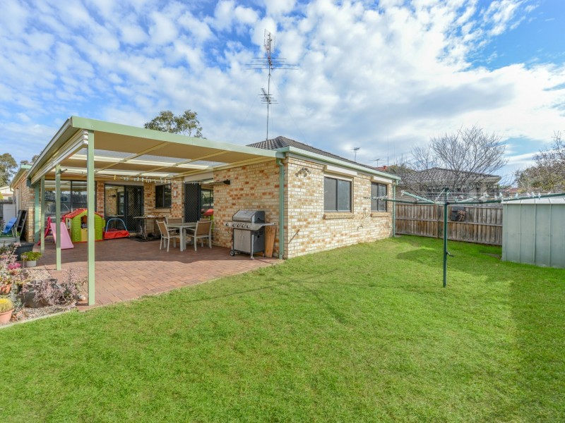 32 Gungarlin Drive, Horningsea Park NSW 2171
