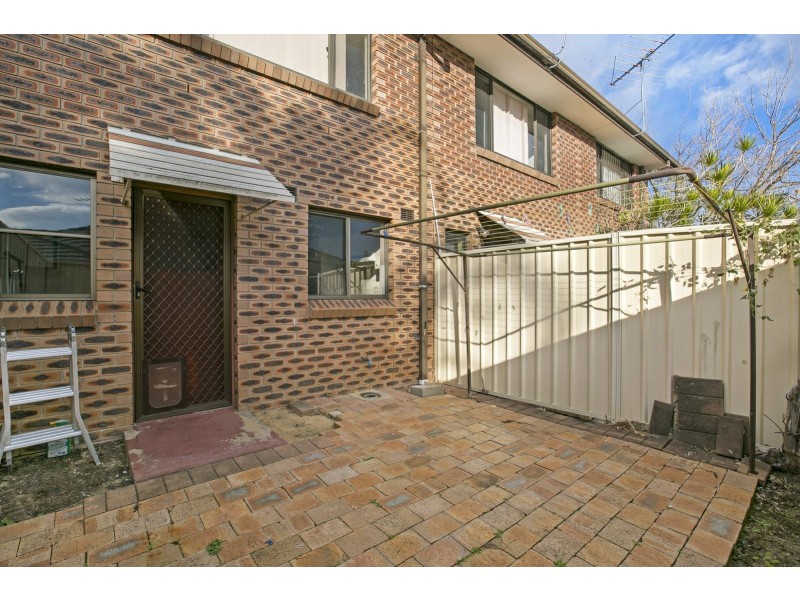 3/1 Atchison Road, Macquarie Fields NSW 2564
