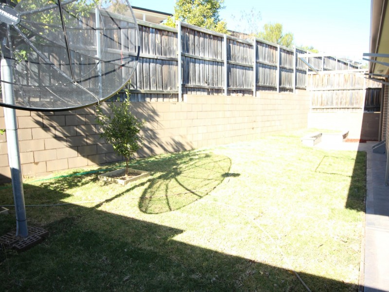 14A Carruthers Street, Minto NSW 2566