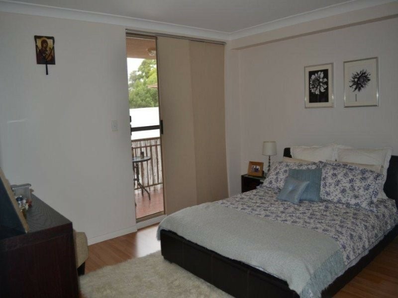 15/100 Terminus Street, Liverpool NSW 2170