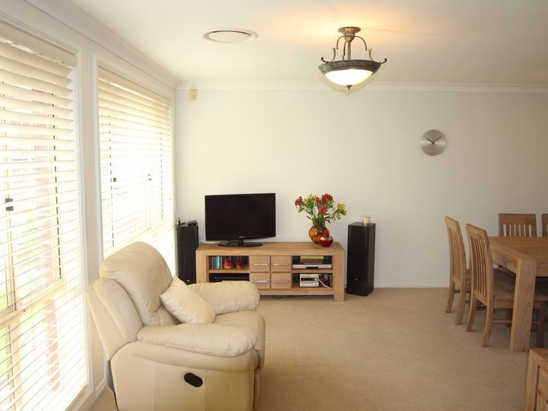 89 Lancia Dr, Ingleburn NSW 2565
