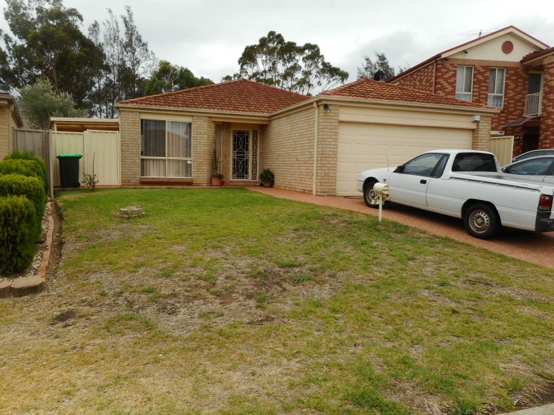 7 Chienti Place, Prestons NSW 2170