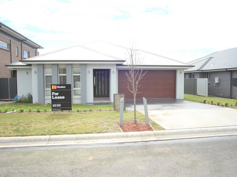 7 Milton Circuit, Oran Park NSW 2570
