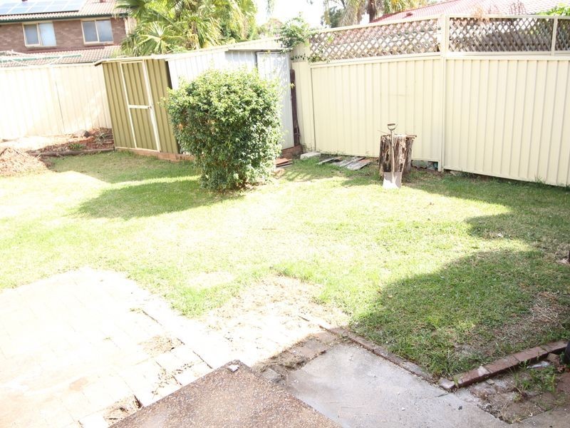 3 Ellen Place, Ingleburn NSW 2565