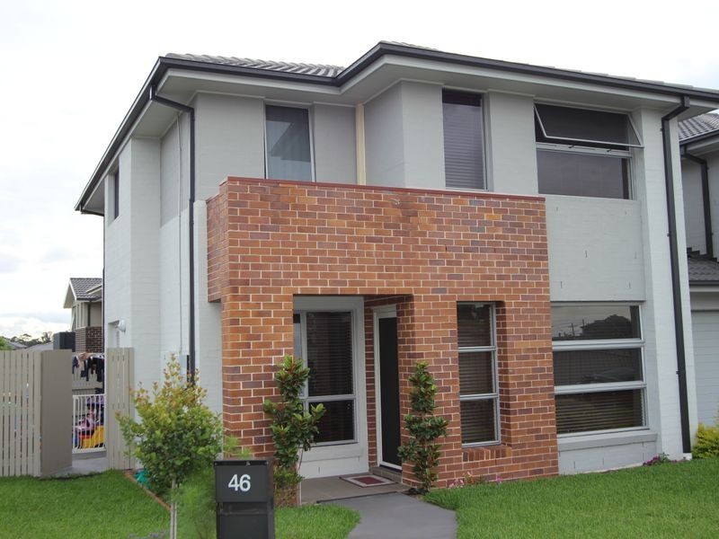 46 Sovereign CCT, Glenfield NSW 2167