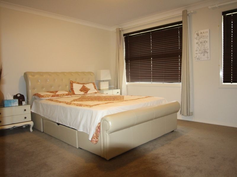 46 Sovereign CCT, Glenfield NSW 2167