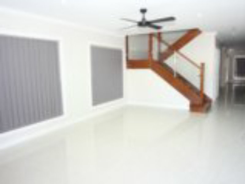 8A Milky Way, Campbelltown NSW 2560