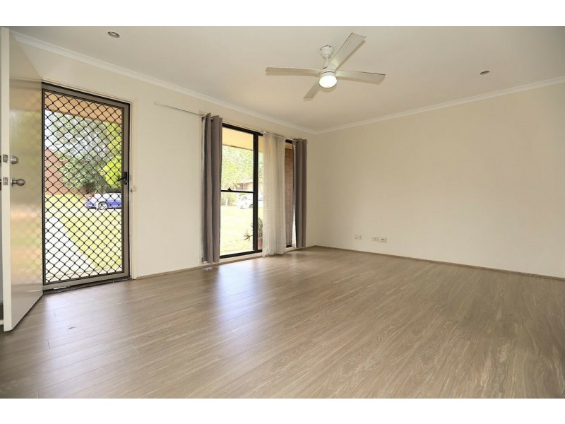 12 Plowman Road, Minto NSW 2566