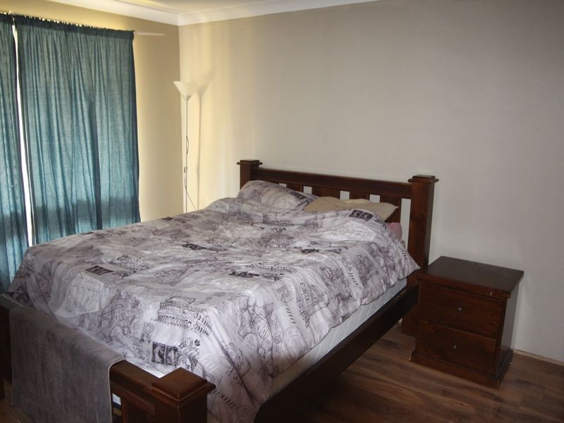 99 Harrow Road, Glenfield NSW 2167