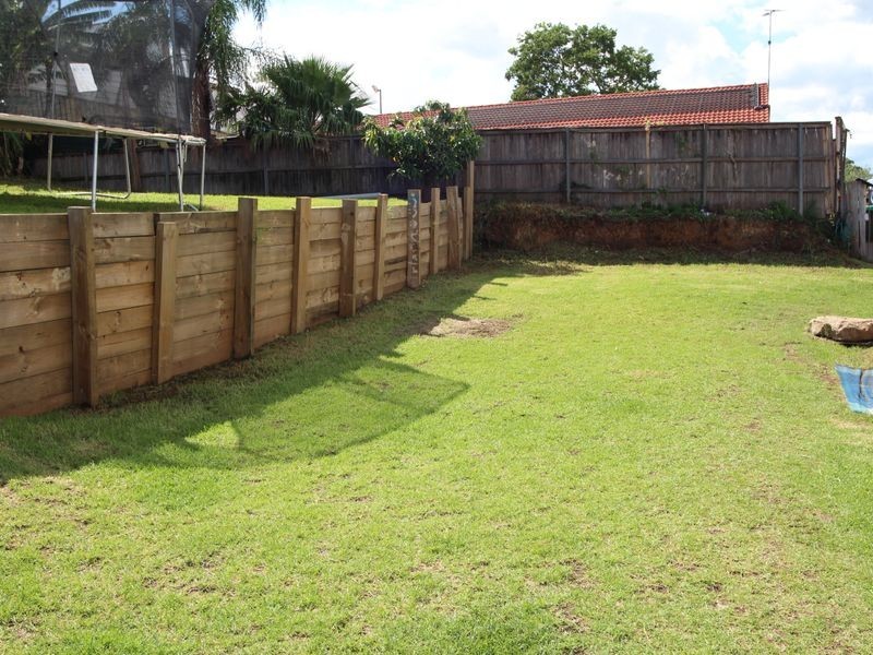 99 Harrow Road, Glenfield NSW 2167