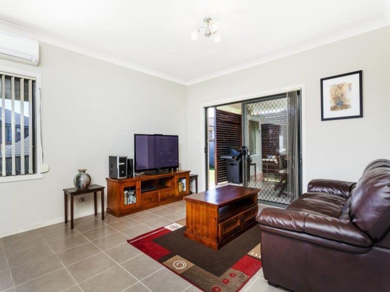4 Trickett Street, Minto NSW 2566