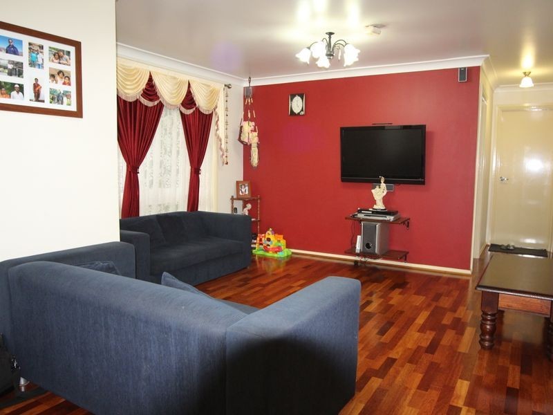 6/22 Lionel Street, Ingleburn NSW 2565