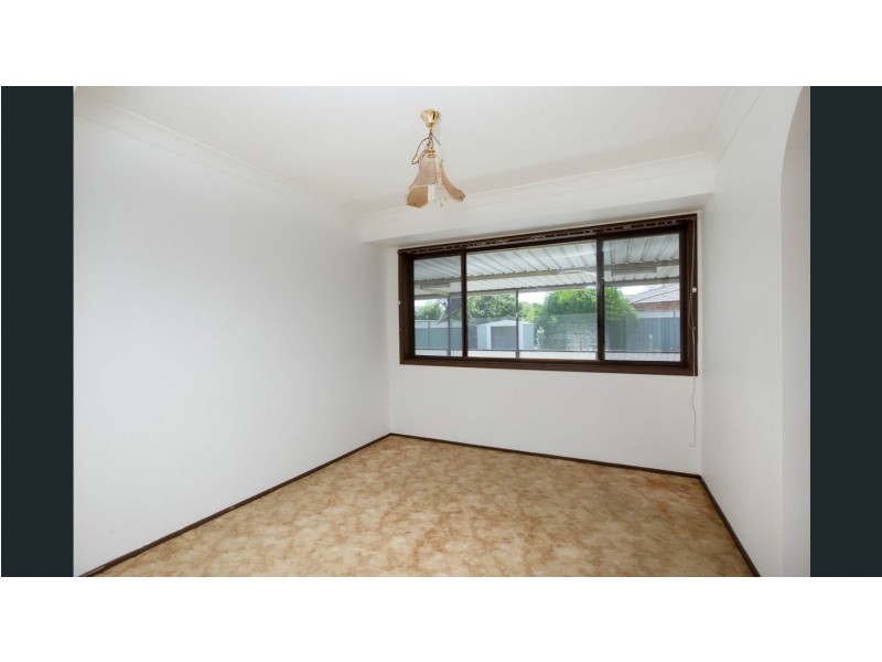 20 Burford Street, Minto NSW 2566