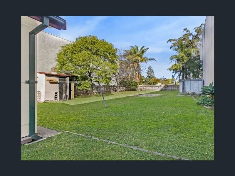 34 Aero Road, Ingleburn NSW 2565