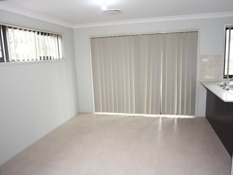 20B Glory Road, Glenfield NSW 2167