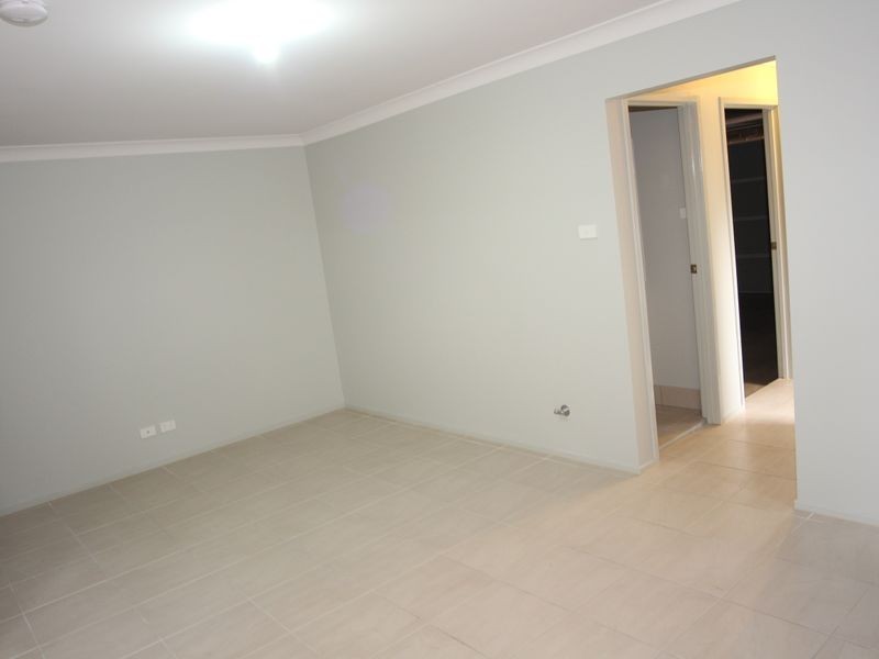 20B Glory Road, Glenfield NSW 2167