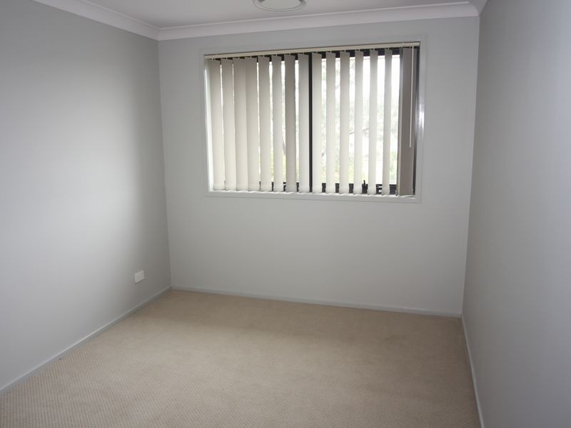 20B Glory Road, Glenfield NSW 2167