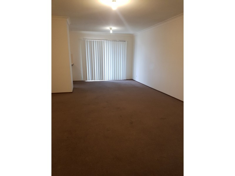 7/34 Westmoreland Road, Minto NSW 2566