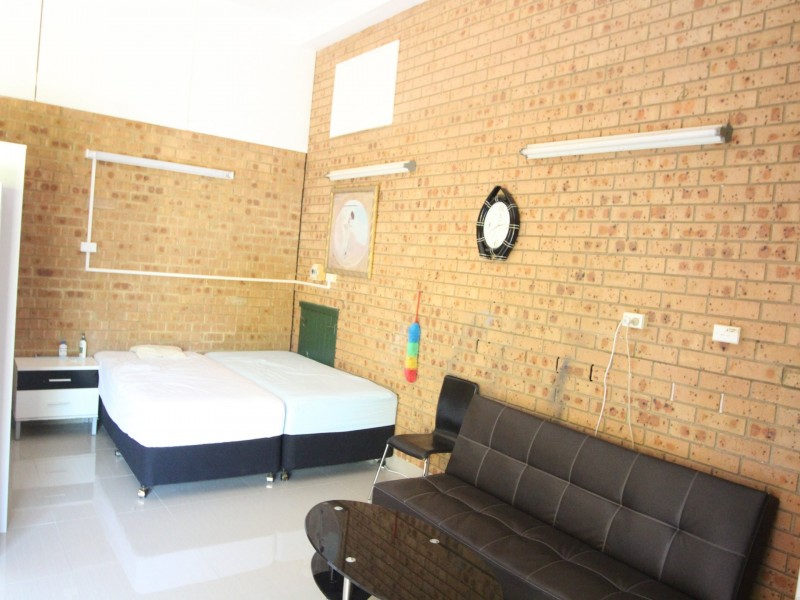 146B Helicia Road, Macquarie Fields NSW 2564