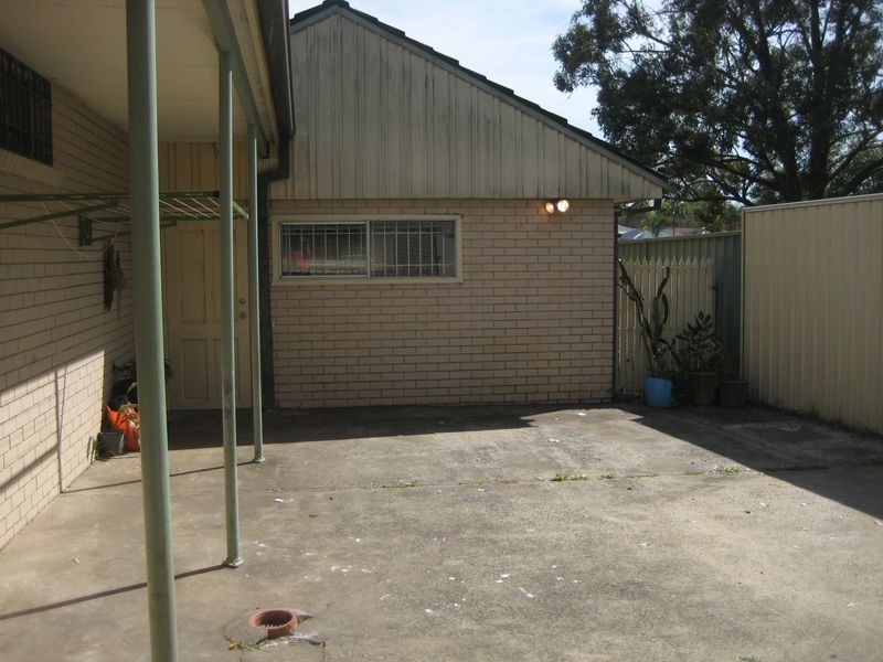 10 Kitson Place, Minto NSW 2566