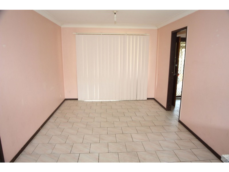 5 Amaroo Street, Bonnyrigg NSW 2177