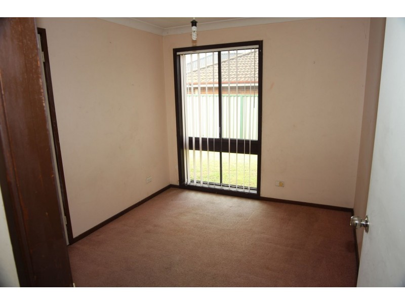 5 Amaroo Street, Bonnyrigg NSW 2177